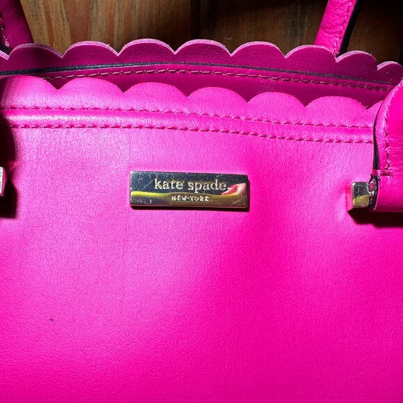 Kate Spade New York Scalloped Satchel in Hot Pink - Picture 4 of 7
